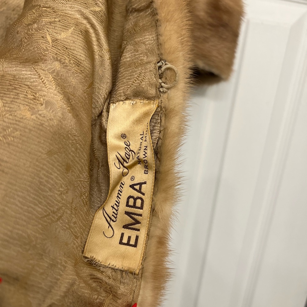 Fur shawl - Picture 4 of 5
